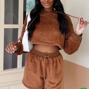 Miss Posh Soft Crop Lounge Active Wear Set Outfit Hoodie Shorts Medium